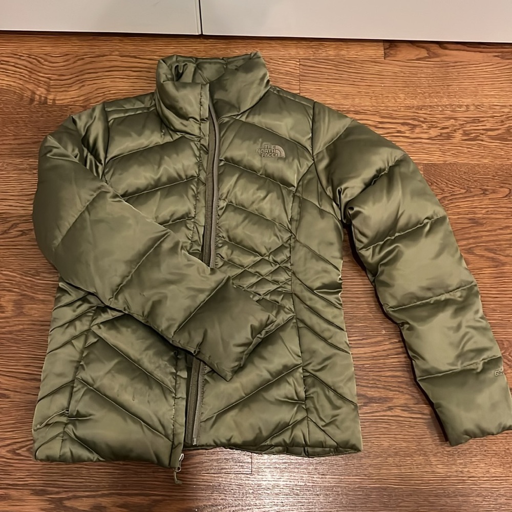 Green north face women’s puffer